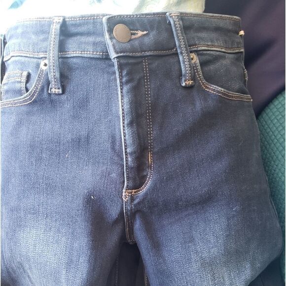 Universal Thread Flare jeans Size 26/32 - Picture 2 of 5